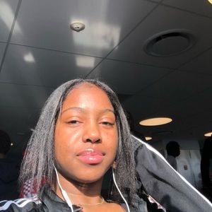 Meet your Posher, Zaria